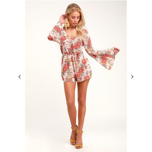 New Lulus Romper Medium Always Thriving Blush Pink Floral Print Bell Sleeve - Picture 1 of 8